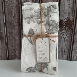 Pure Luxury Linen 4 Floral Napkins 100% Linen Gray White 20" square